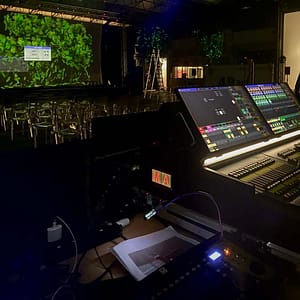 3D Holographic Mesh Screen