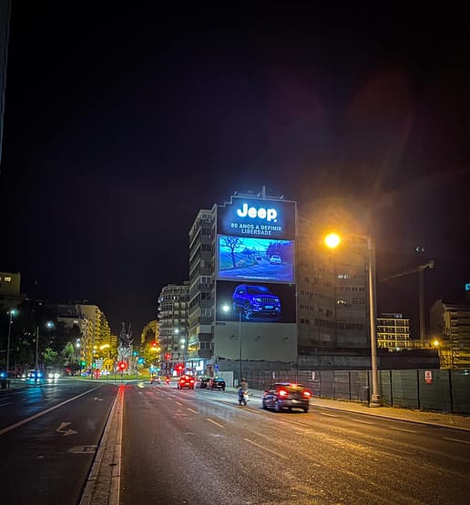 Vídeo Mapping for JEEp brand activation - JCDecaux